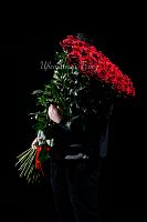 Темно-красная роза 1 метр